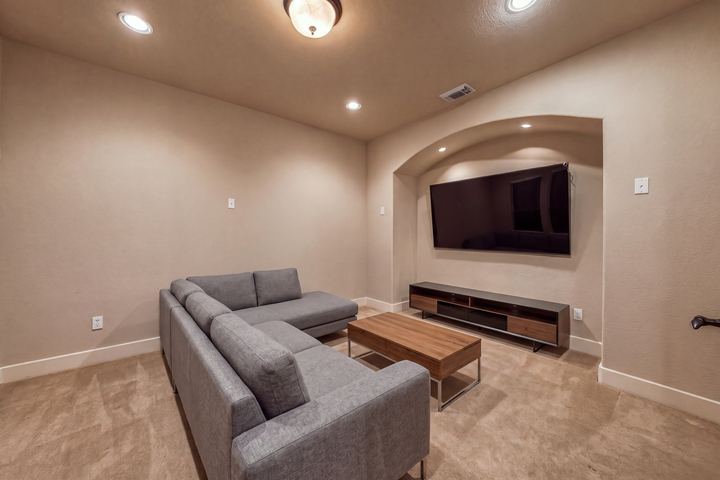 Family Room (virtually staged)