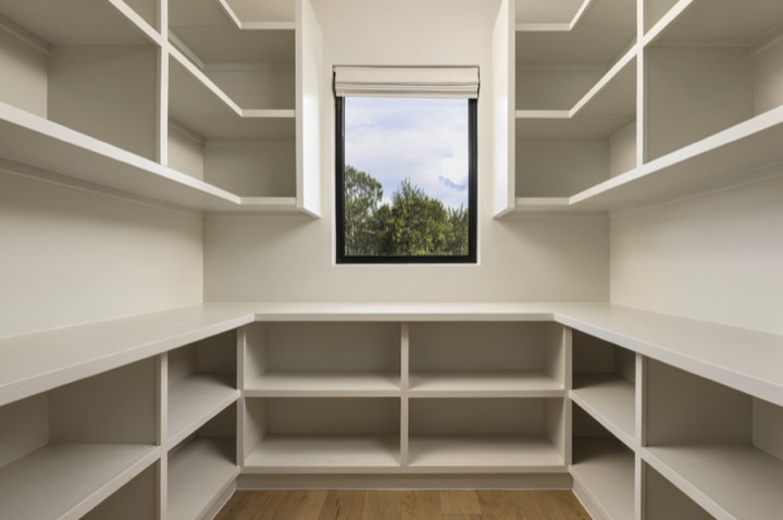 Walk-in Pantry